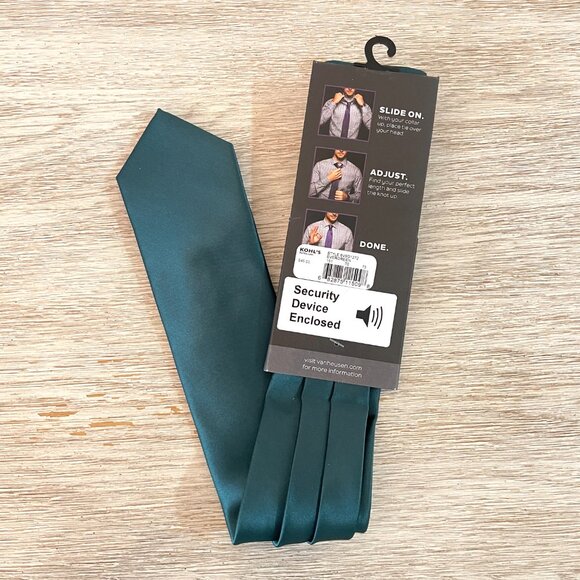 New Van Heusen Necktie Tie Evergreen TIE RIGHT NWT Slip Slide On Pre-Tied - Picture 3 of 5